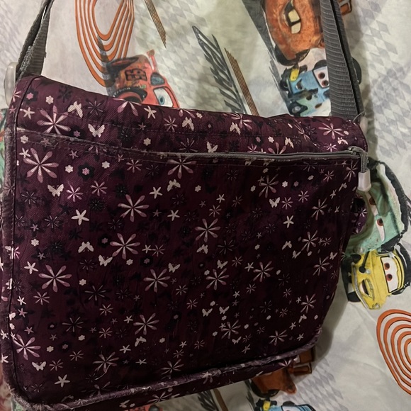 J WORLD Sport Crossover - Picture 3 of 7